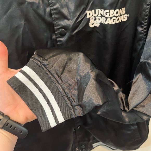 Dungeons & Dragons Prince Of Demons Demogorgon Satin Like Varsity Jacket Large - Picture 7 of 9